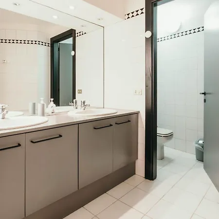 Casa Gioiosa - Lakeside Leisure & Business Appartement